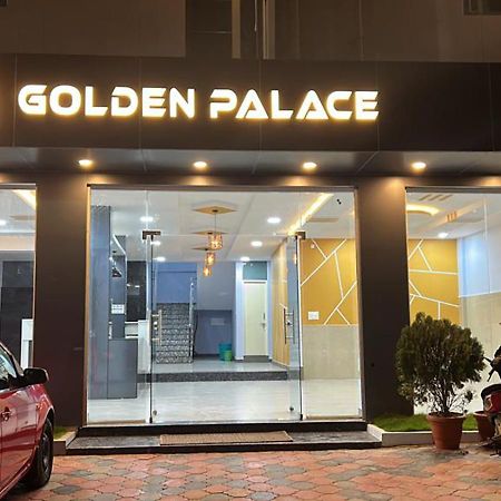 Golden Palace Residency Belagula Exteriör bild